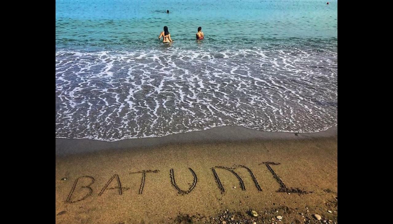 Apartments By The Sea Batumi Luaran gambar